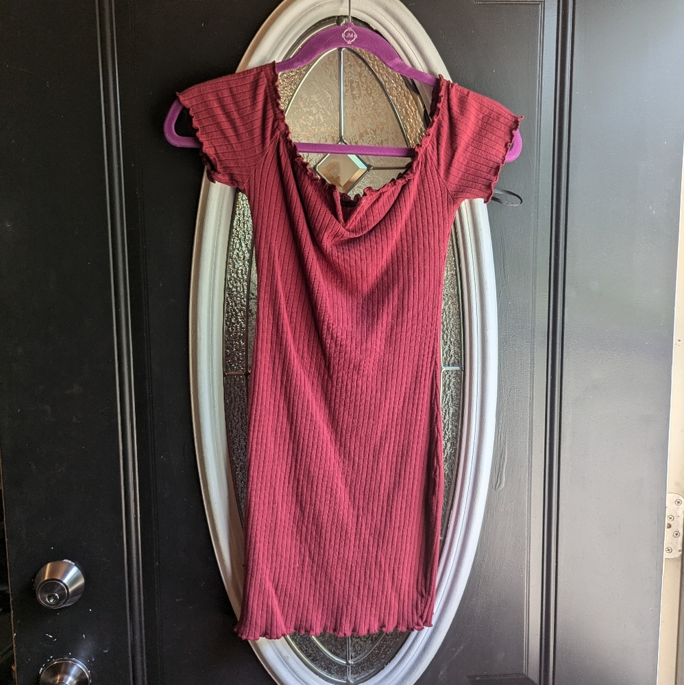 Ribbed off the shoulder mini dress